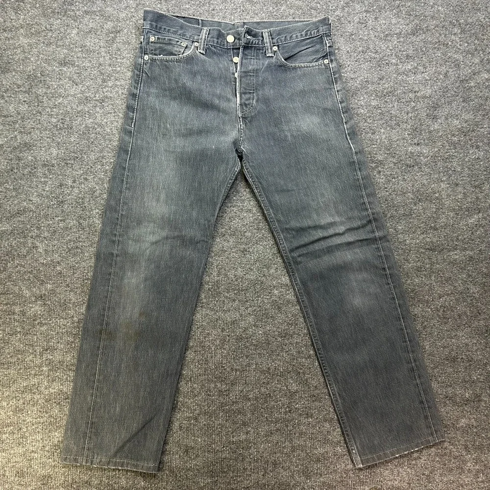 Levi's 562 Jeans Men's Blue Denim‎ Mid Rise Classic Straight Zip Fly - 32X26.5